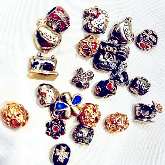 21 RETIRED DOUBLE GOLD AND SILVER PLATED (EXCELLENT ENAMAL WORK) Charm Beads - Picture 2 of 2